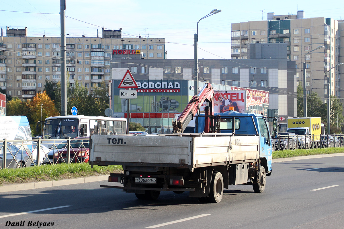 Санкт-Петербург, № Т 306 АО 178 — Isuzu (общая модель)