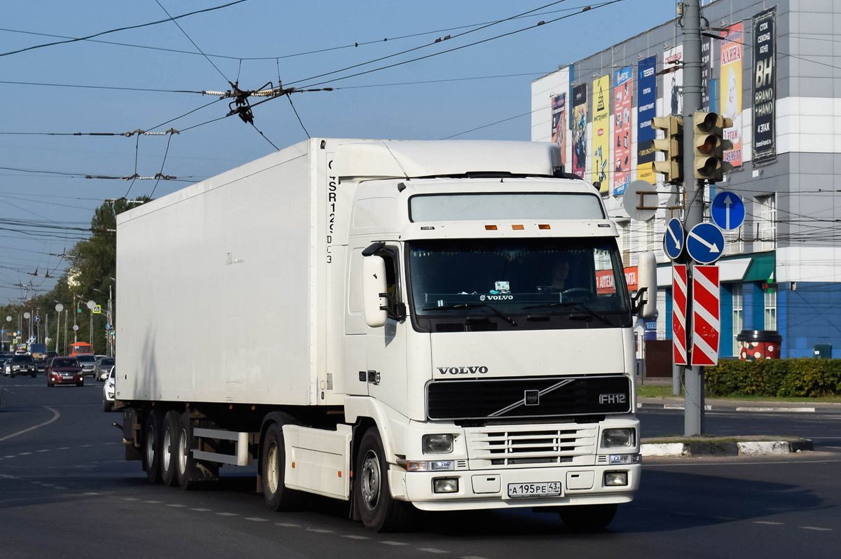 Кировская область, № А 195 РЕ 43 — Volvo ('1993) FH12.420