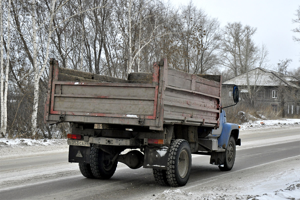 Алтайский край, № Х 053 СА 22 — ГАЗ-33072