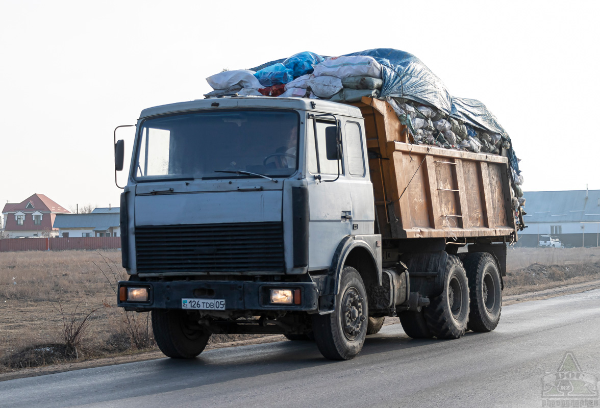 Алматинская область, № 126 TDB 05 — МАЗ-5516 (общая модель)