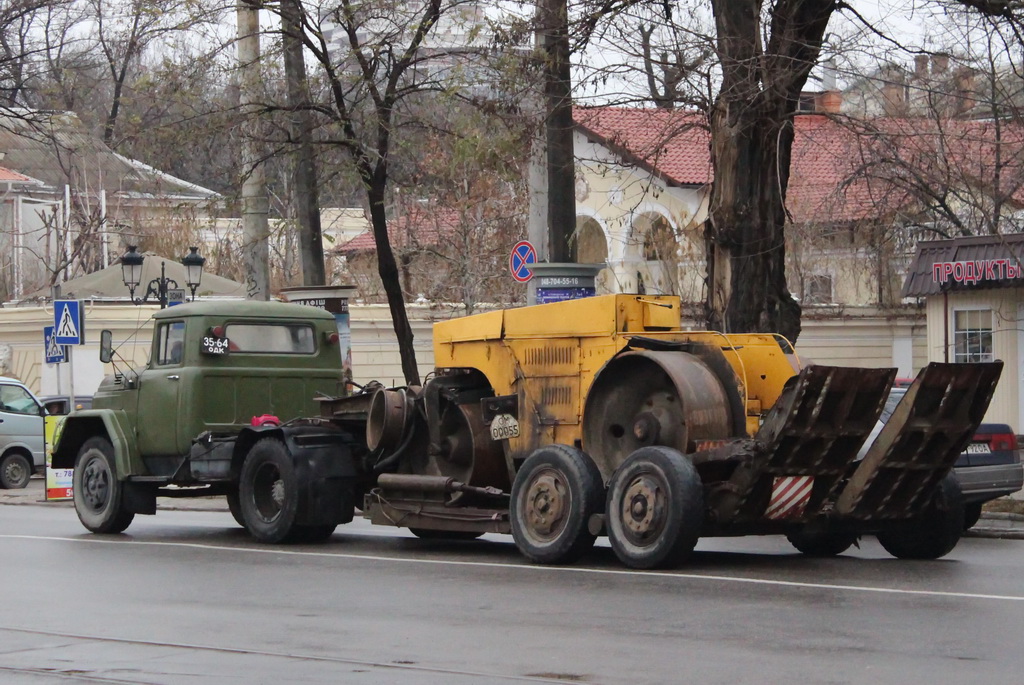 Одесская область, № 00055 ОМ —  Модель неизвестна; Одесская область — Спецтехника с нечитаемыми (неизвестными) номерами