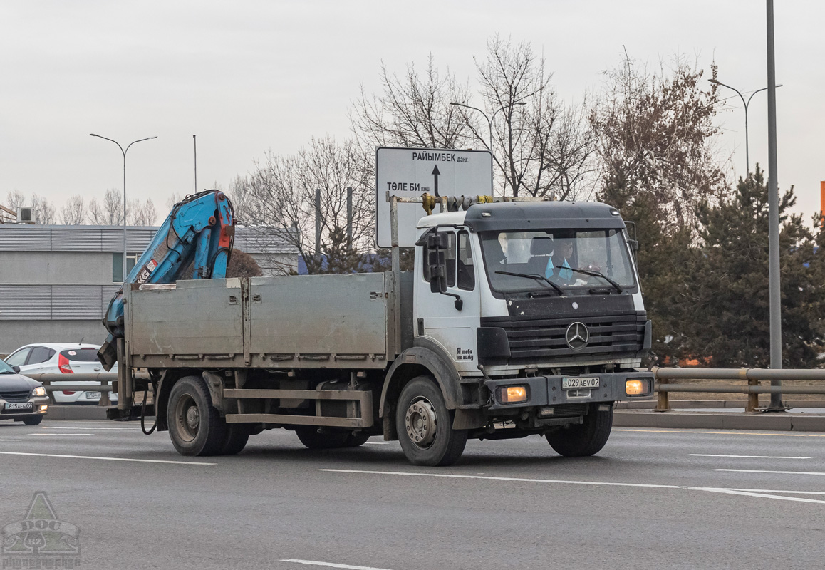 Алматы, № 029 AEV 02 — Mercedes-Benz MK (общ. мод.)