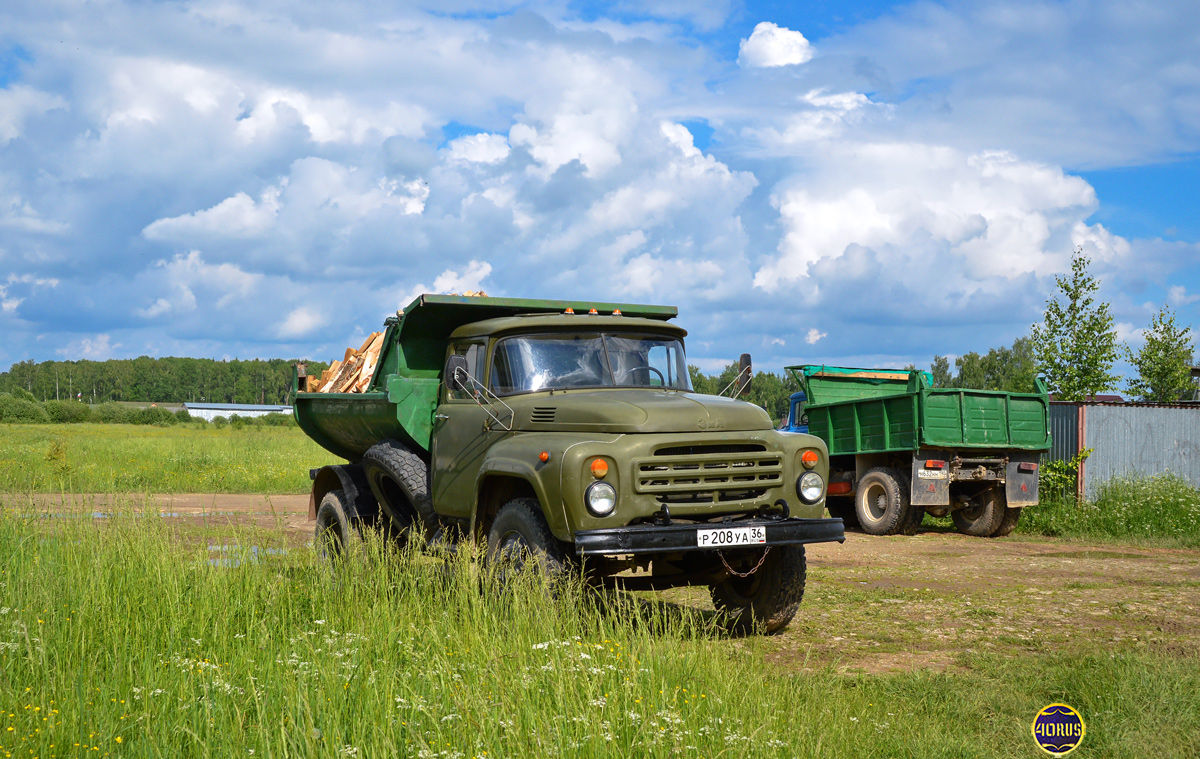 Московская область, № Р 208 УА 36 — ЗИЛ-495810