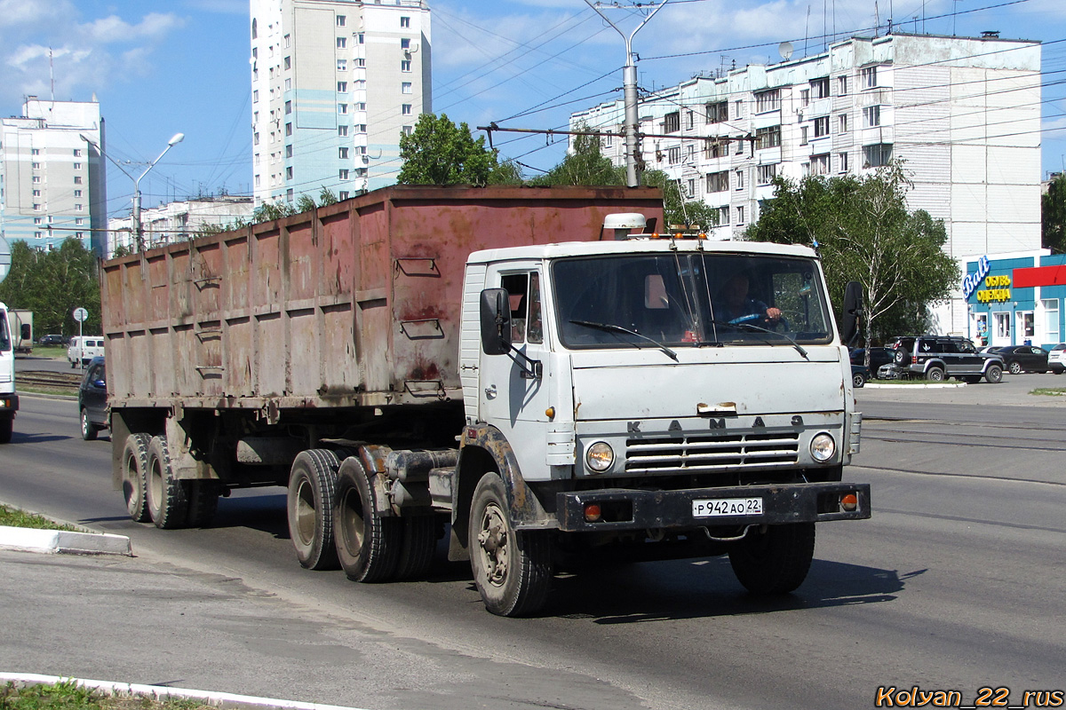 Алтайский край, № Р 942 АО 22 — КамАЗ-54112