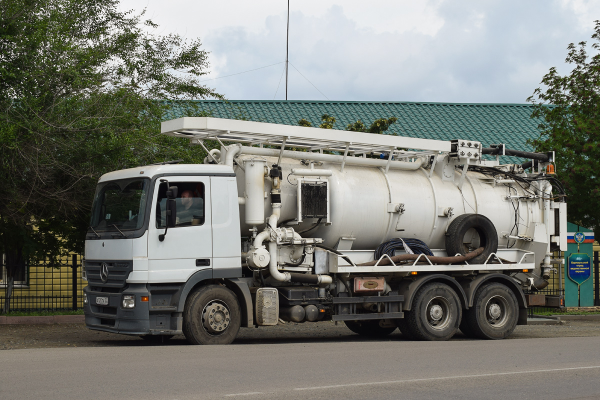 Алтайский край, № А 120 ТА 122 — Mercedes-Benz Actros ('2003) 3336