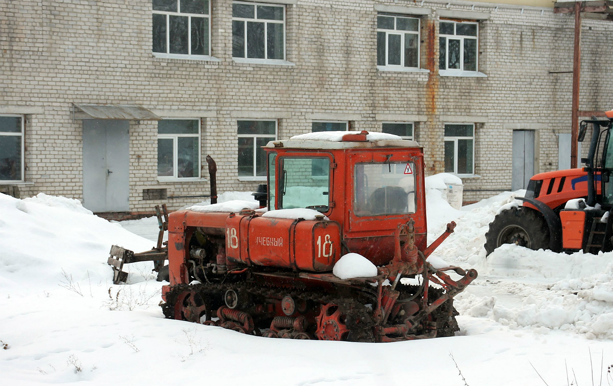 Воронежская область, № 18 — ДТ-75МВ, ДТ-75Д (двигатель А-41)