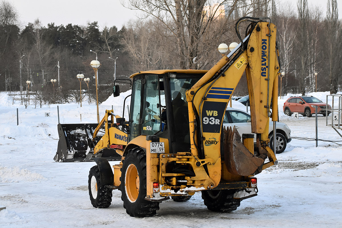 Пермский край, № 0774 МЕ 59 — Komatsu WB93