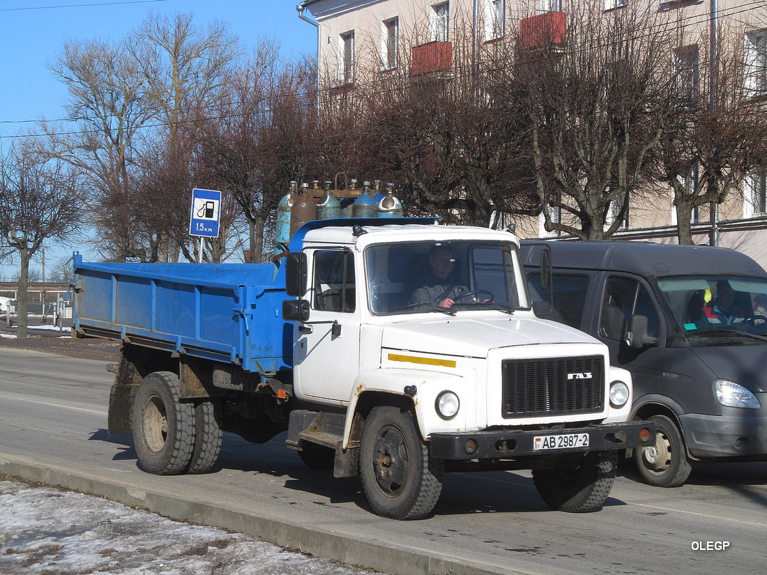 Витебская область, № АВ 2987-2 — ГАЗ-33072