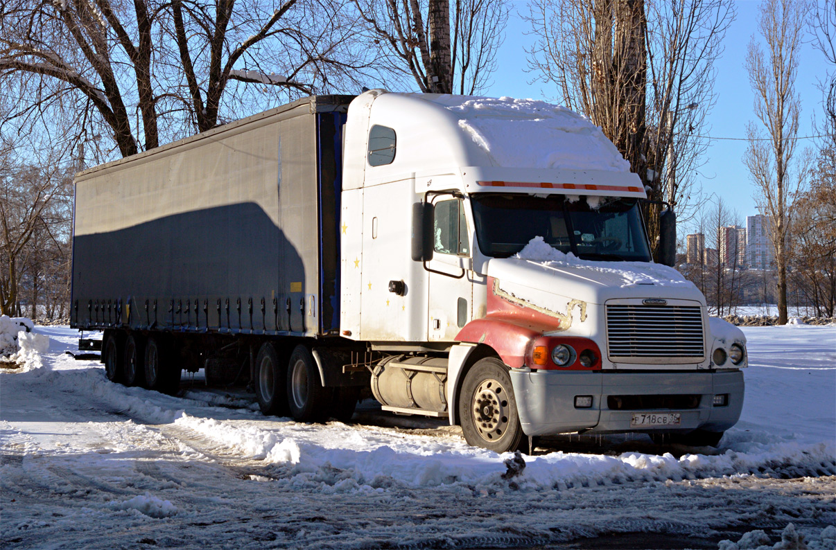 Воронежская область, № Р 718 СВ 36 — Freightliner Century Class