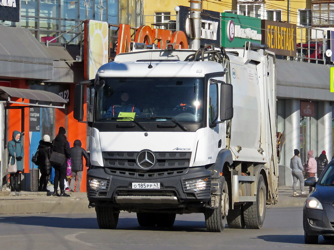 Кировская область, № О 185 РР 43 — Mercedes-Benz Arocs 2033 [Z9M]