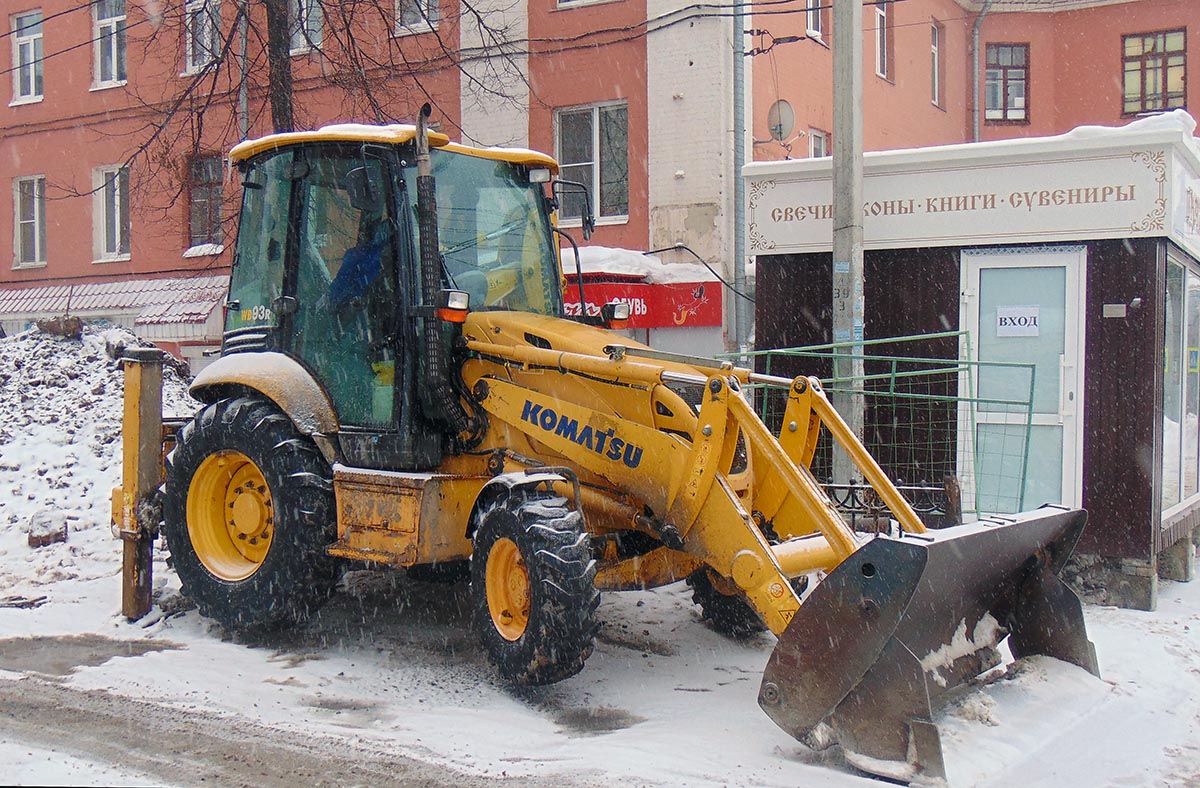 Удмуртия, № 5404 УА 18 — Komatsu WB93