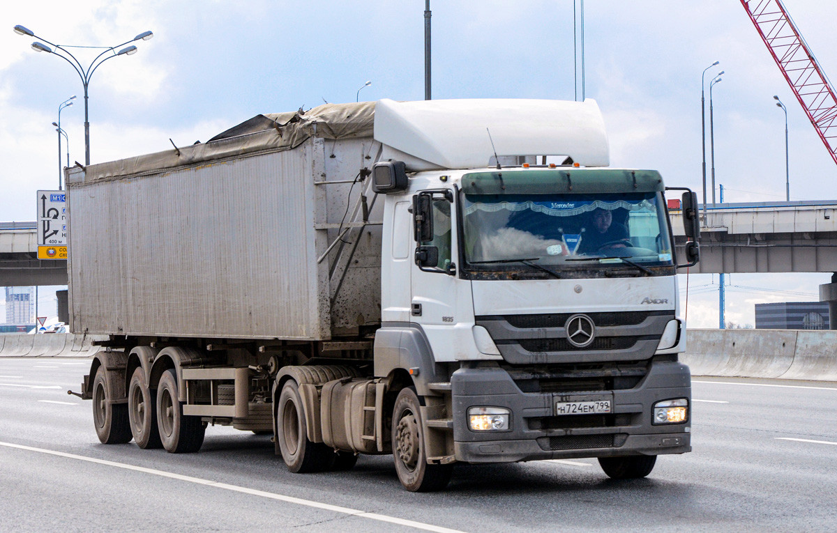 Москва, № Н 724 ЕМ 799 — Mercedes-Benz Axor 1835