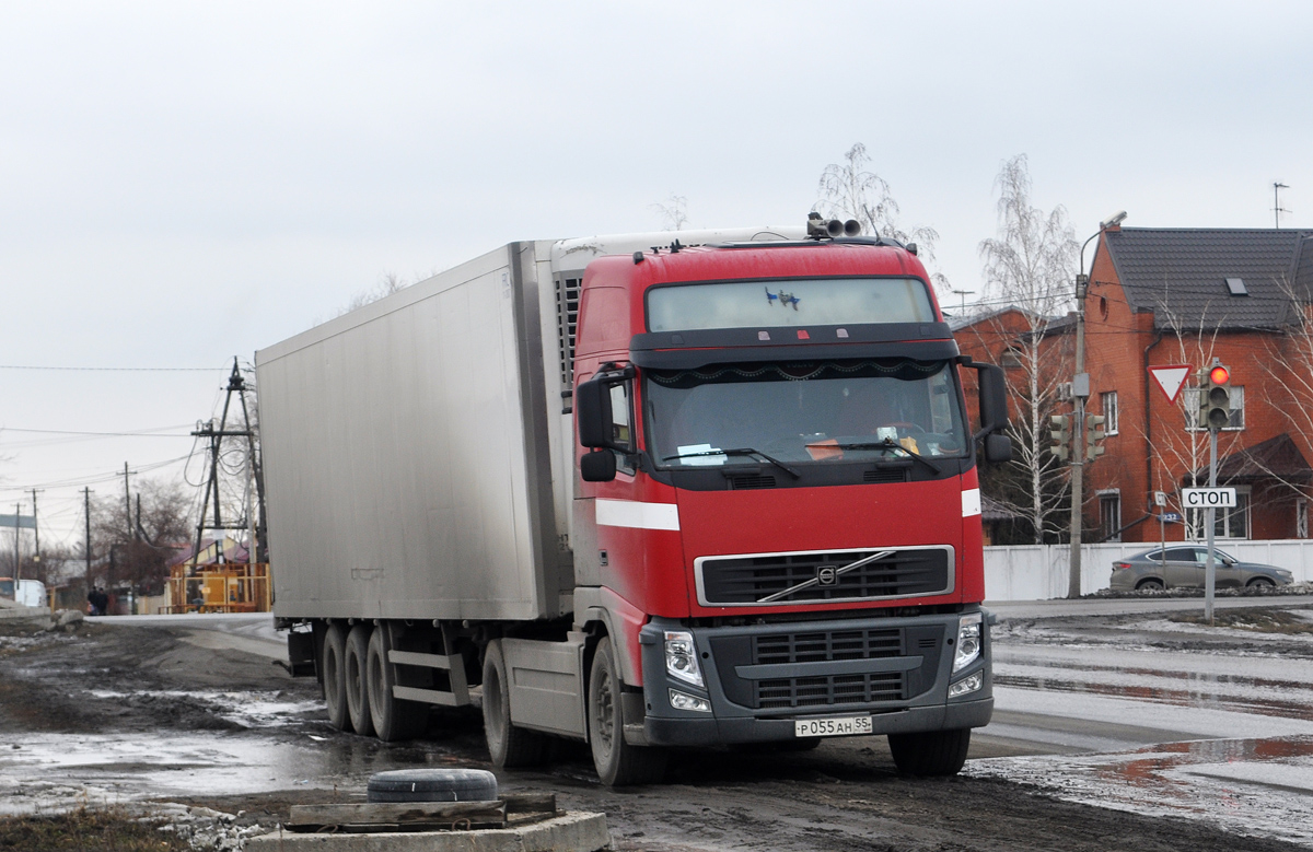 Омская область, № Р 055 АН 55 — Volvo ('2002) FH-Series