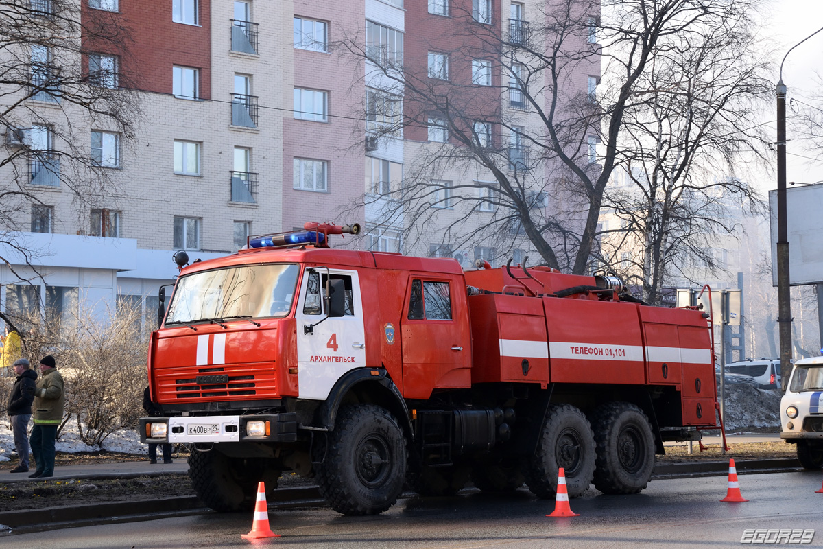 Архангельская область, № К 400 ВР 29 — КамАЗ-43118-15 [43118R]