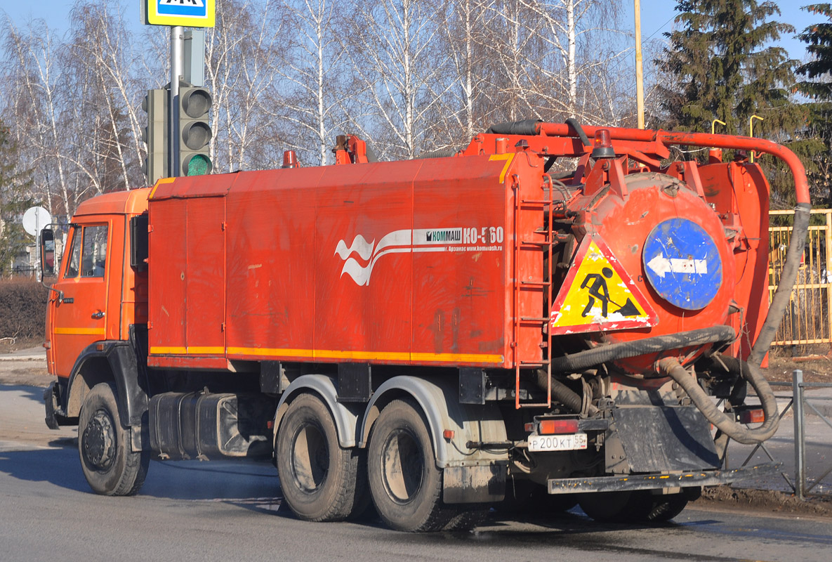 Омская область, № Р 200 КТ 55 — КамАЗ-65115-62
