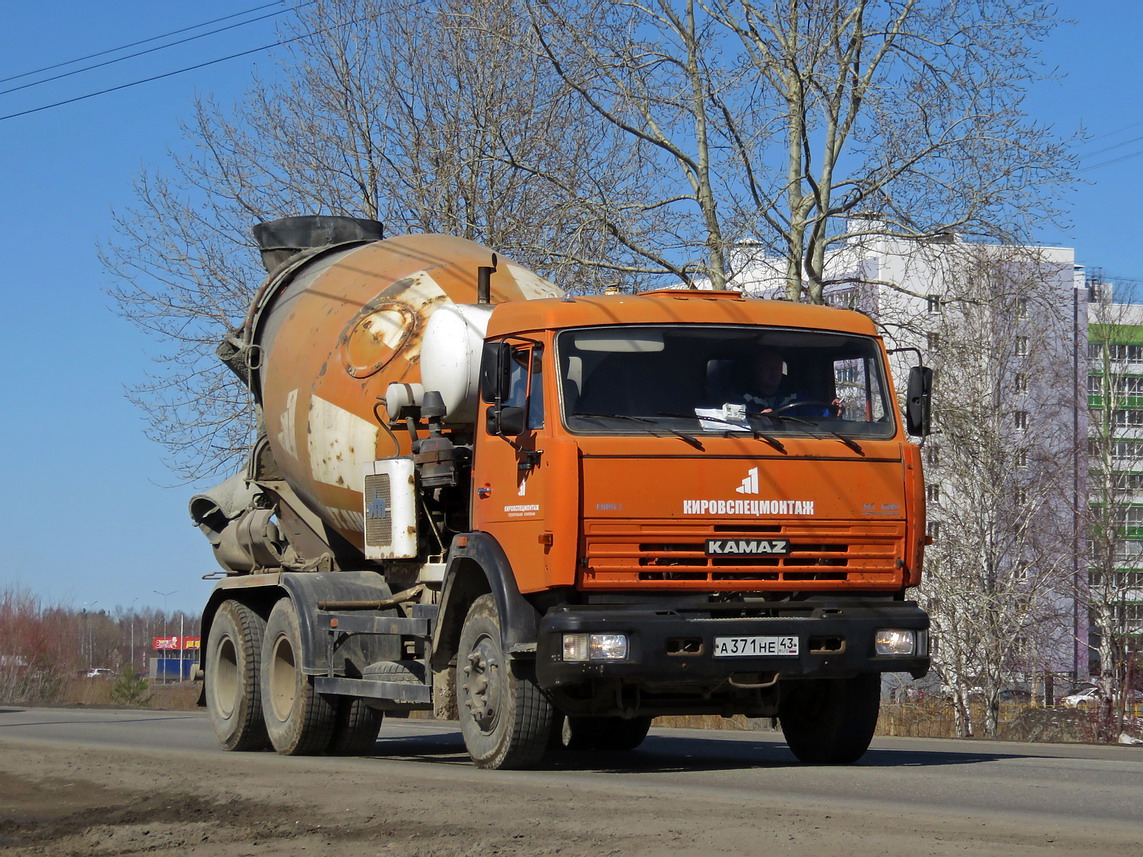 Кировская область, № А 371 НЕ 43 — КамАЗ-65115-D3