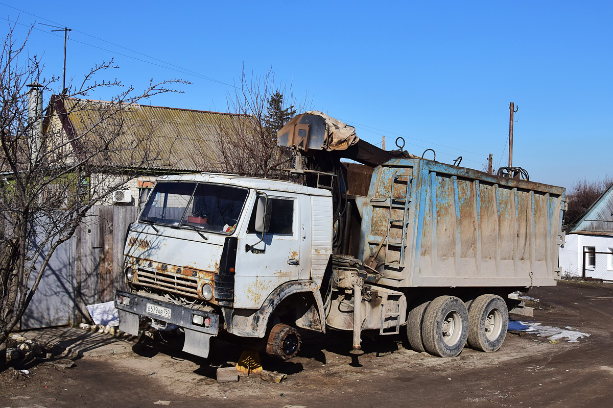 Волгоградская область, № В 679 АВ 750 — КамАЗ-53212