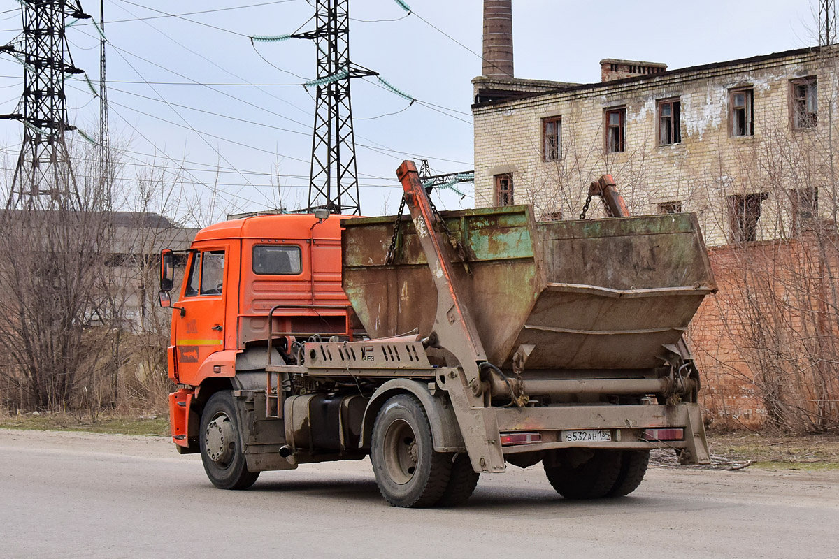 Волгоградская область, № В 532 АН 134 — КамАЗ-43253-R4