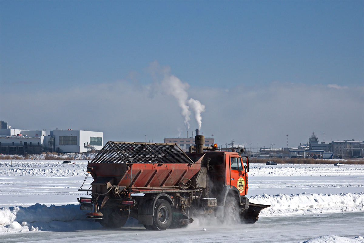 Саха (Якутия), № С 877 ЕТ 14 — КамАЗ-43253-15 [43253R]