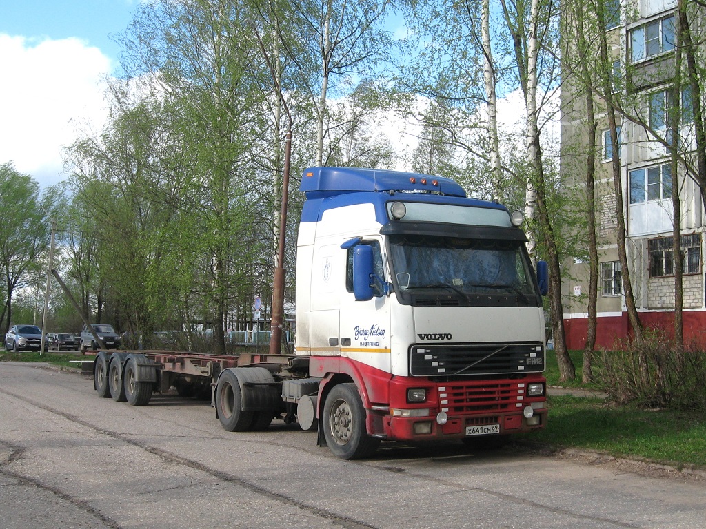 Тверская область, № Х 641 СМ 69 — Volvo ('1993) FH12.420