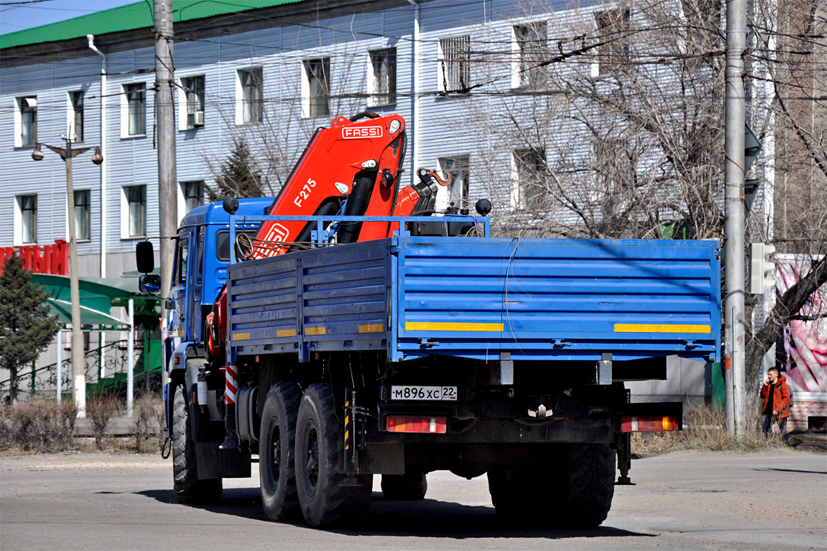 Алтайский край, № М 896 ХС 22 — КамАЗ-43118-46