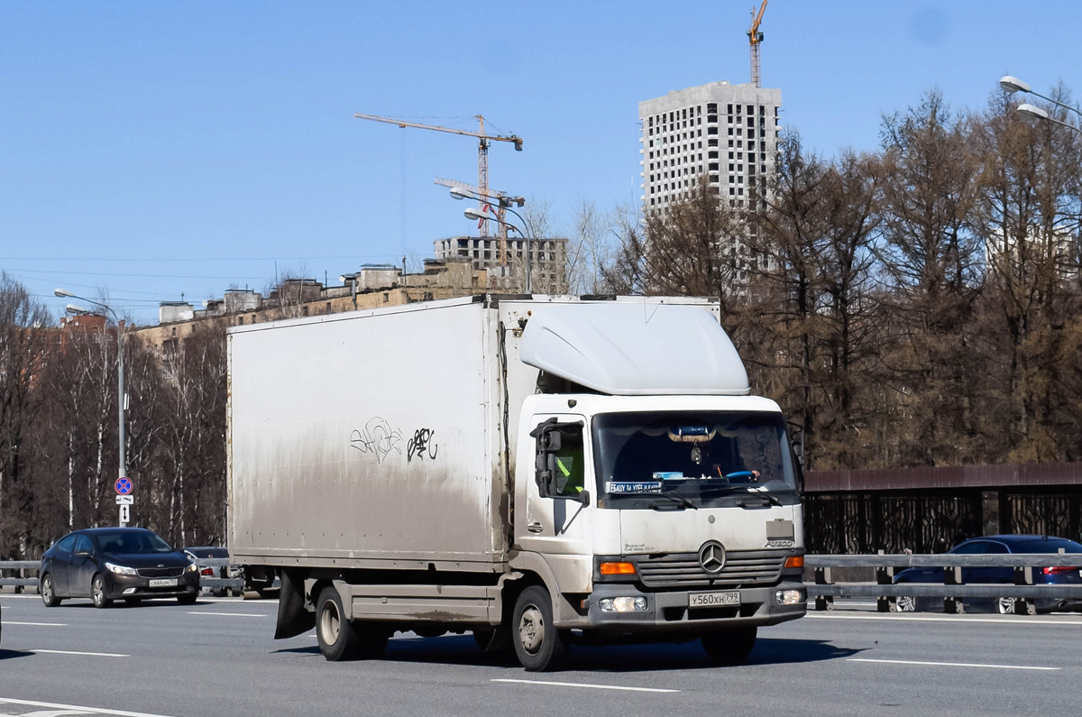 Москва, № У 560 ХН 799 — Mercedes-Benz Atego (общ.м)