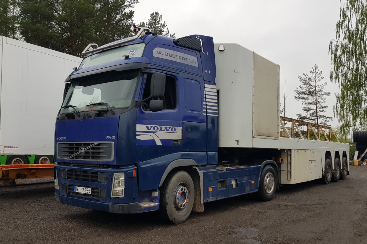 Латвия, № MI-7356 — Volvo ('2002) FH12.460