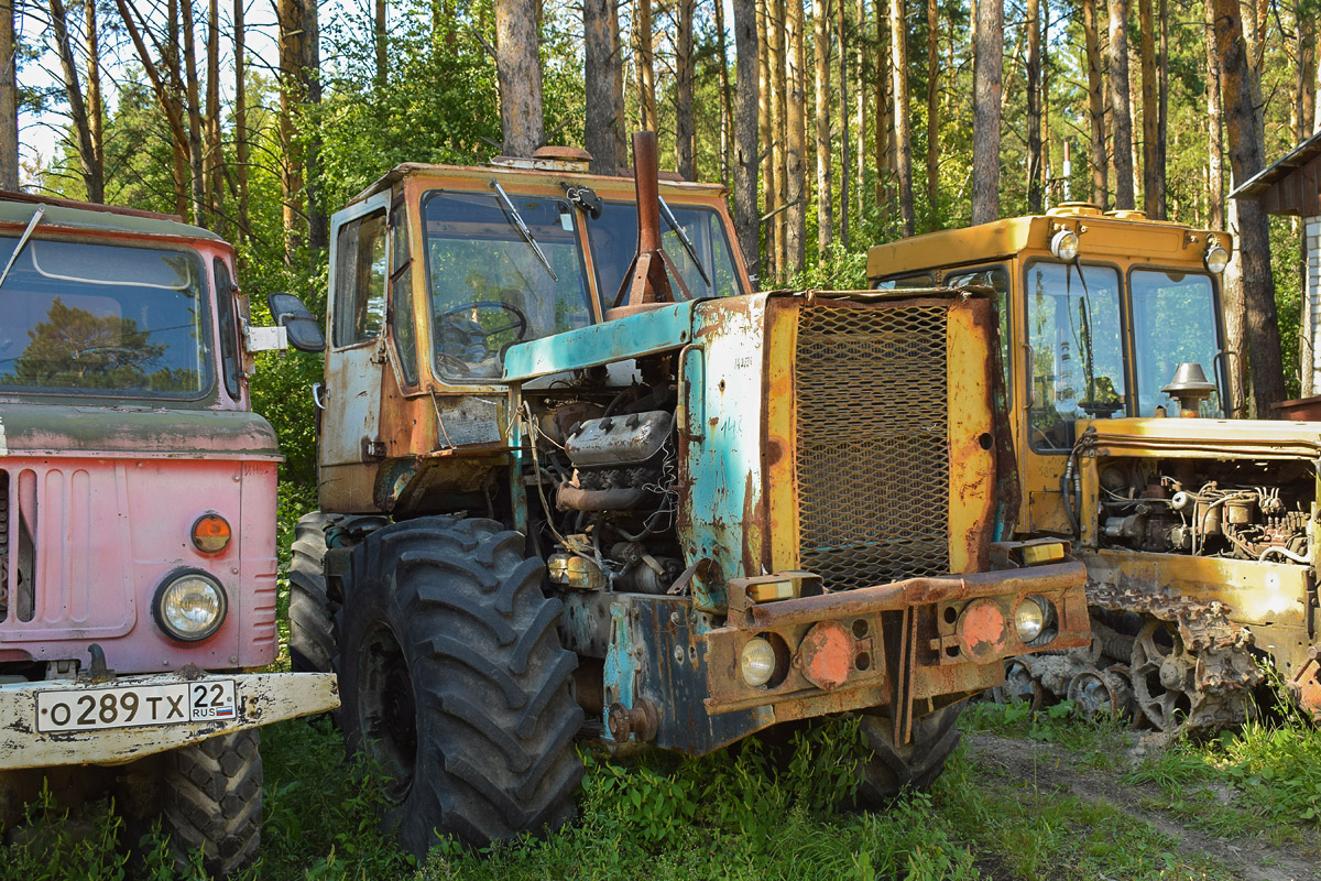 Алтайский край, № 4068 АО 22 — Т-150К