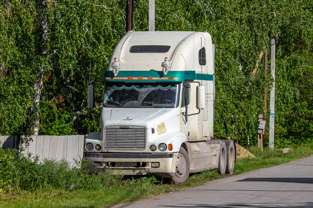 Омская область, № М 447 УА 55 — Freightliner Century Class