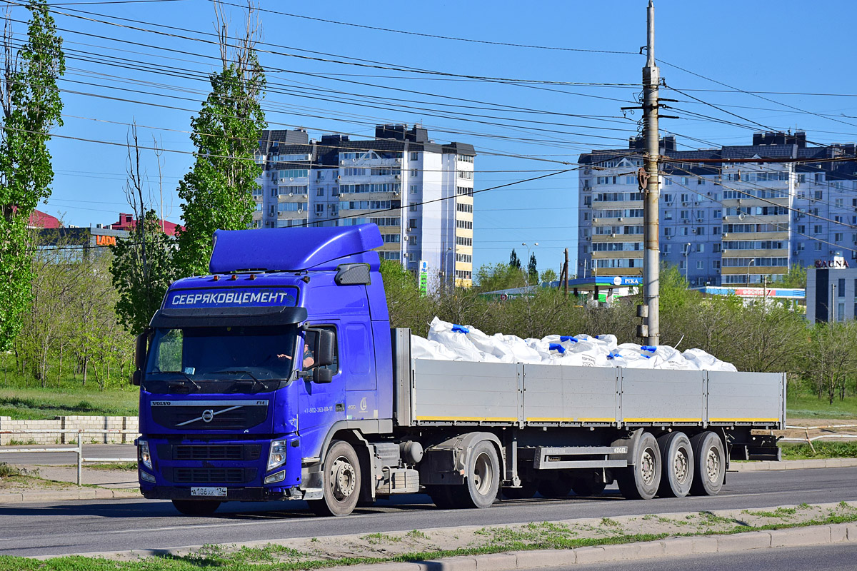 Волгоградская область, № А 186 ХК 134 — Volvo ('2010) FM.400