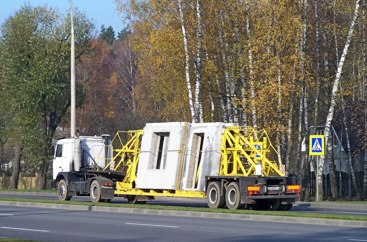 Могилёвская область, № АІ 1096-6 — МАЗ-5432 (общая модель); Могилёвская область, № А 2963 А-6 — МАЗ (общая модель)