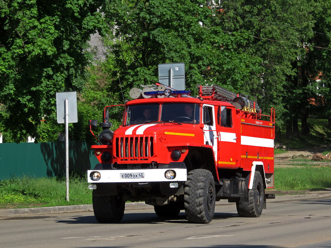 Кировская область, № Е 009 ОХ 43 — Урал-43206-71