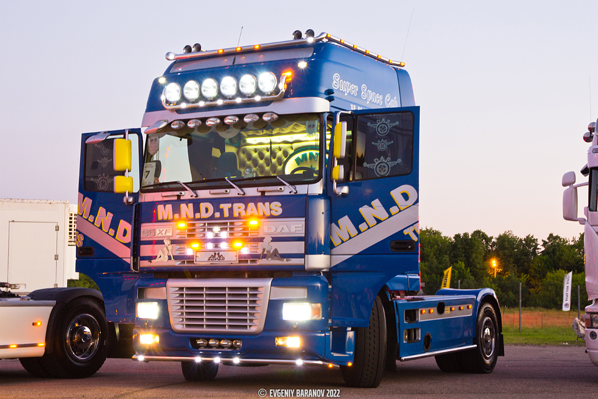 Краснодарский край, № Е 747 МР 93 — DAF 95XF FT; Московская область — Фестиваль Truckfest 2022 — июнь