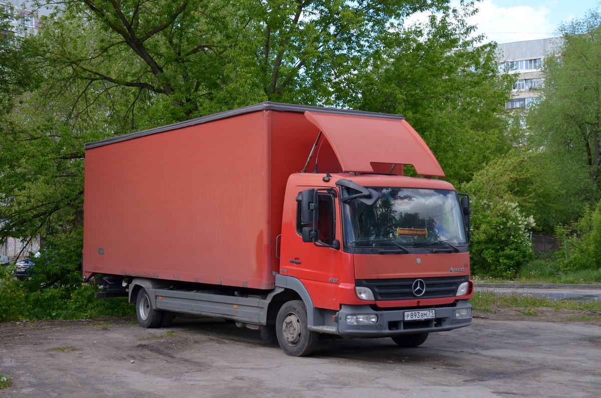 Тульская область, № Р 893 ВМ 71 — Mercedes-Benz Atego 818