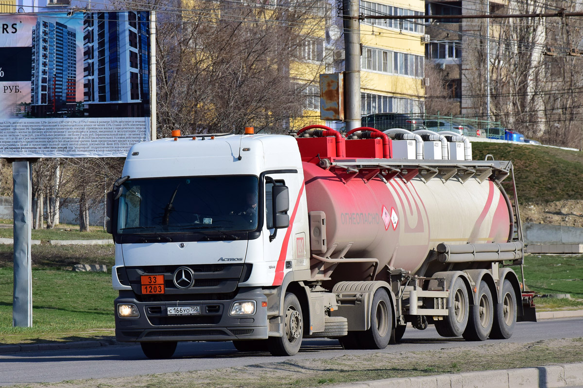 Волгоградская область, № С 166 УО 750 — Mercedes-Benz Actros '09 1844 [Z9M]