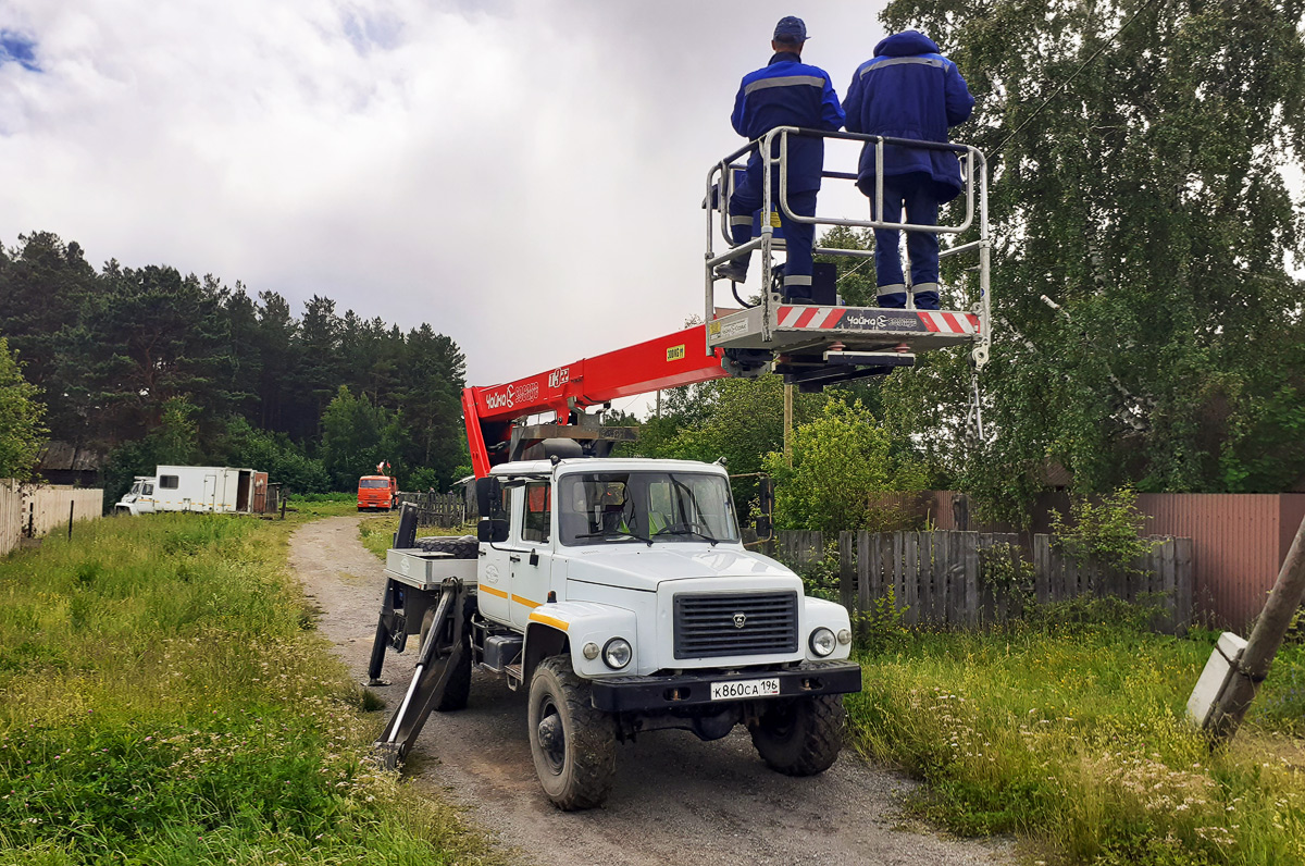 Свердловская область, № К 860 СА 196 — ГАЗ-33088 «Садко»