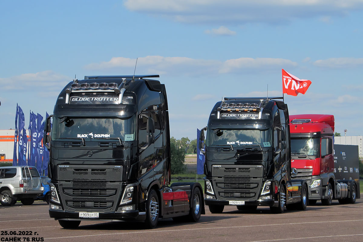 Дагестан, № Р 909 ЕР 05 — Volvo ('2012) FH.460 [X9P]; Дагестан, № Р 909 РУ 05 — Volvo ('2012) FH.460 [X9P]; Московская область — Фестиваль Truckfest 2022 — июнь