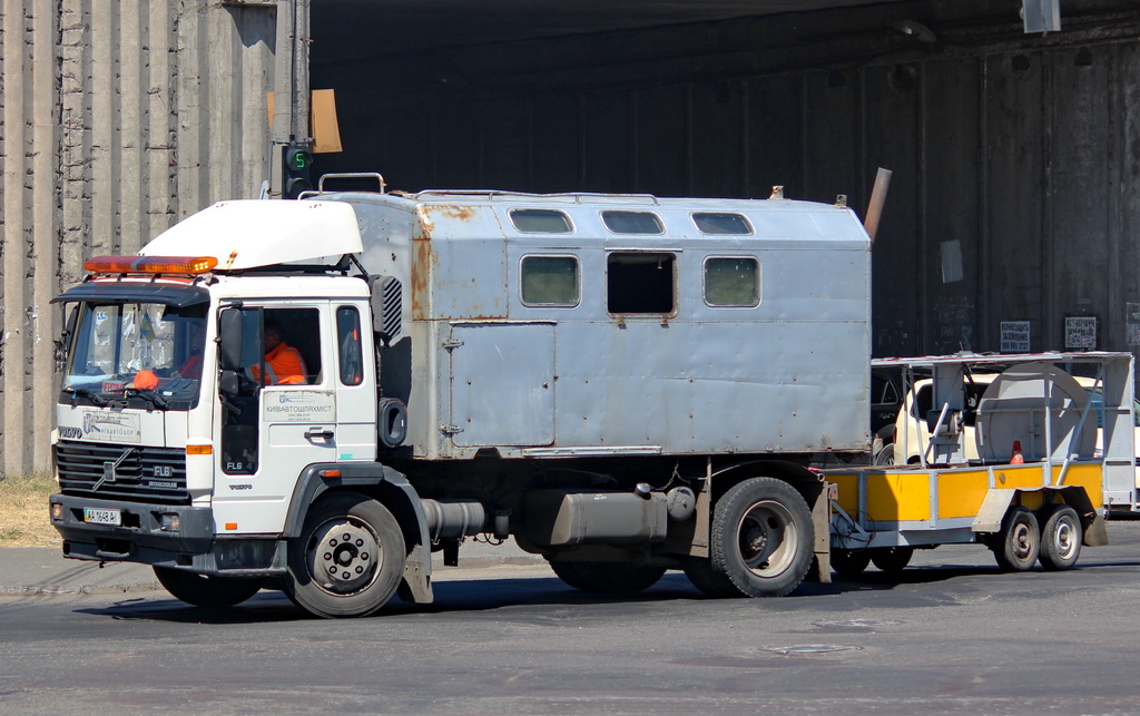 Киев, № АА 1648 АІ — Volvo FL6