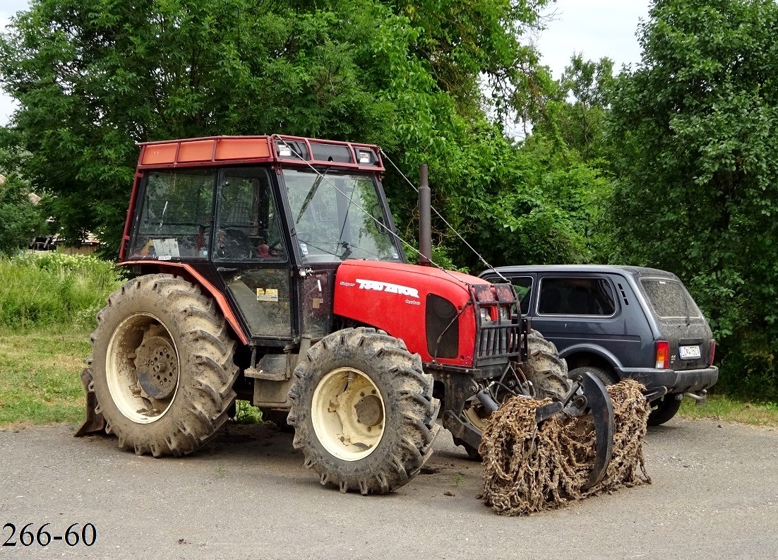 Словакия, № LC-449YE — Zetor 7340