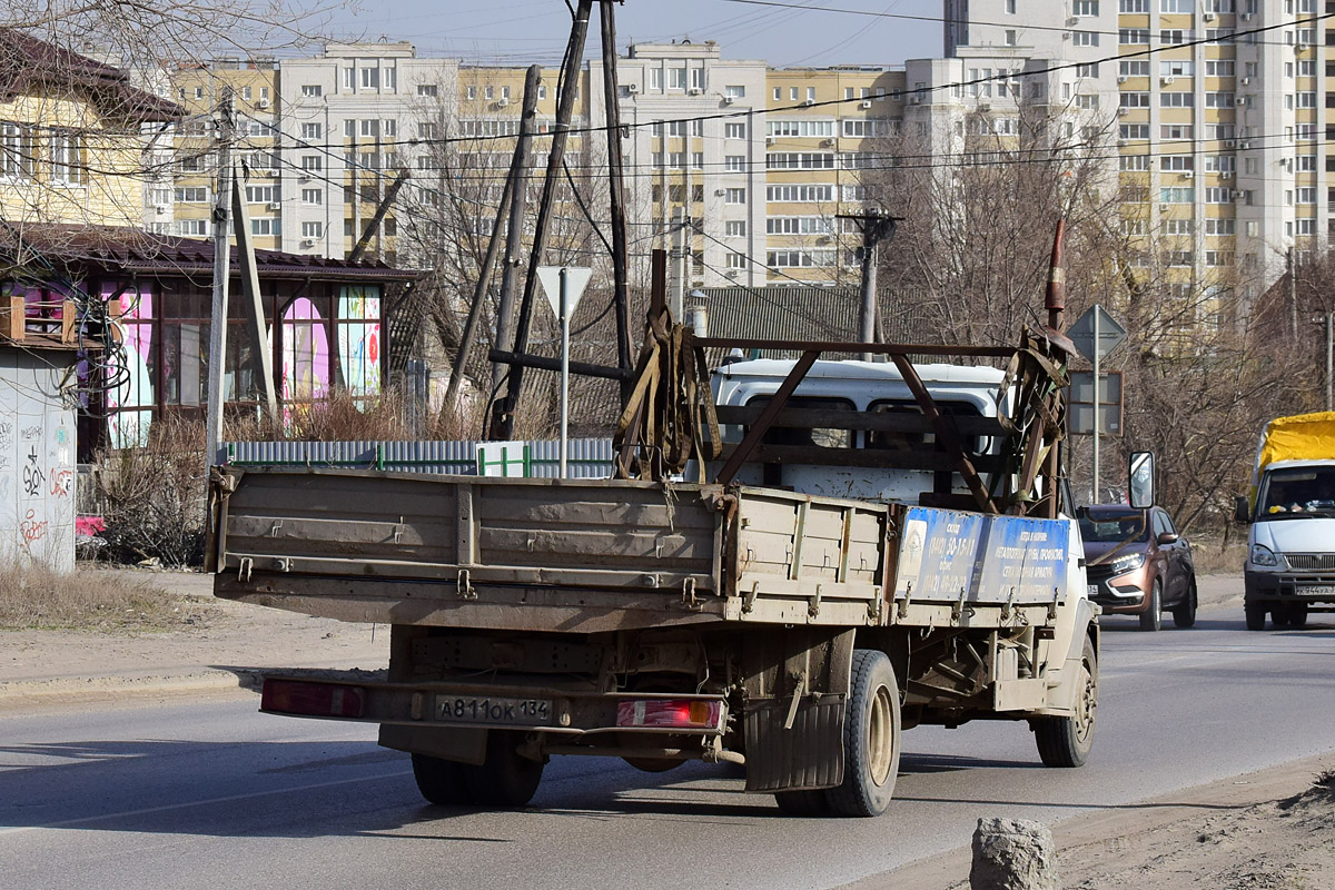 Волгоградская область, № А 811 ОК 134 — ГАЗ-331061 "Валдай"