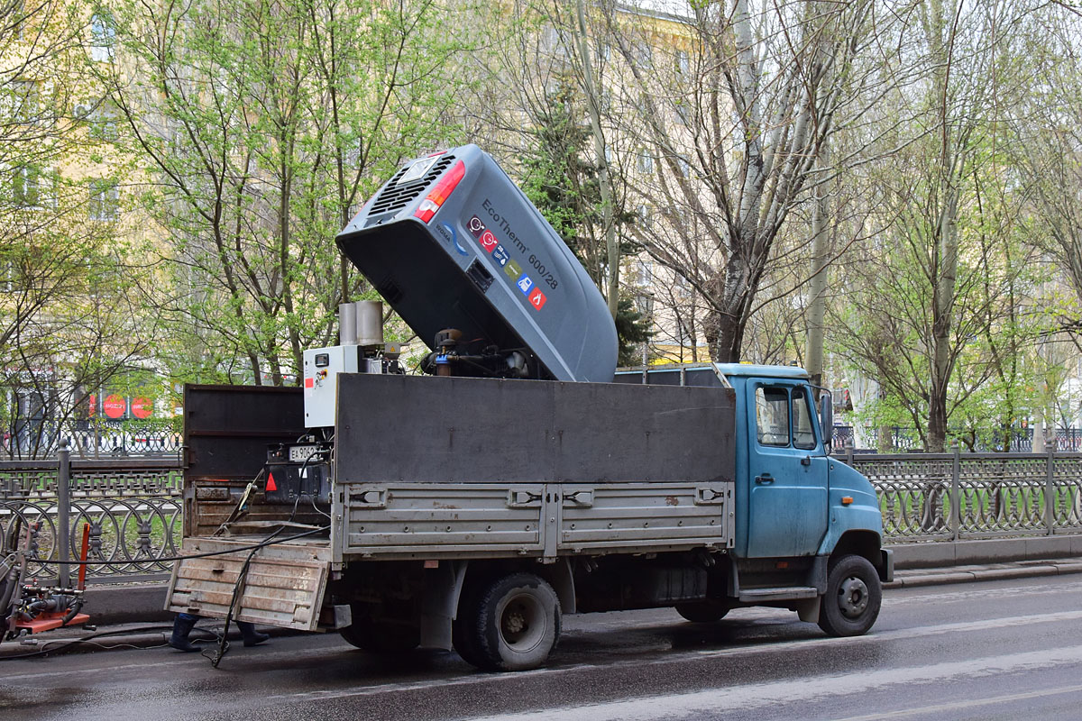 Волгоградская область, № С 553 ХР 34 — ЗИЛ-5301B2 "Бычок"