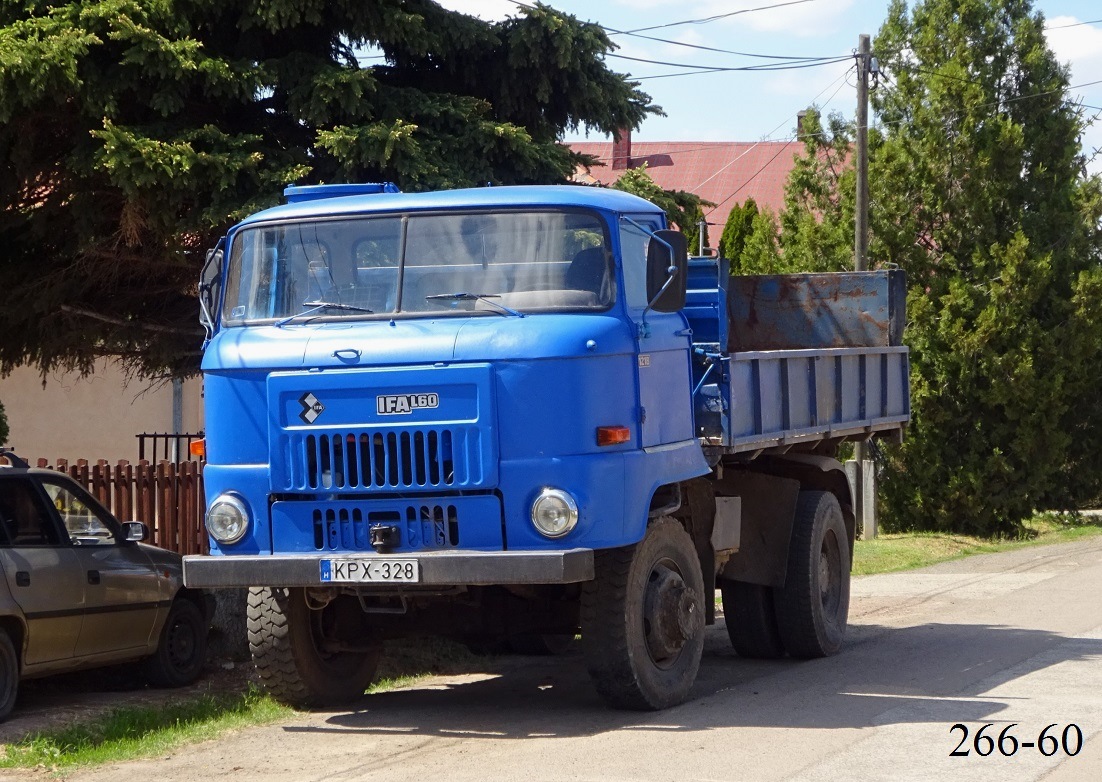 Венгрия, № KPX-328 — IFA L60 1218 4x4 PB