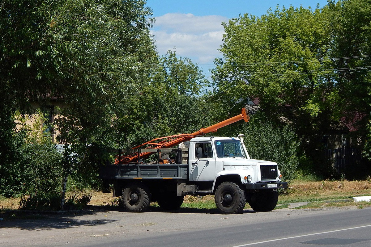 Орловская область, № О 988 КУ 57 — ГАЗ-33081 «Садко»