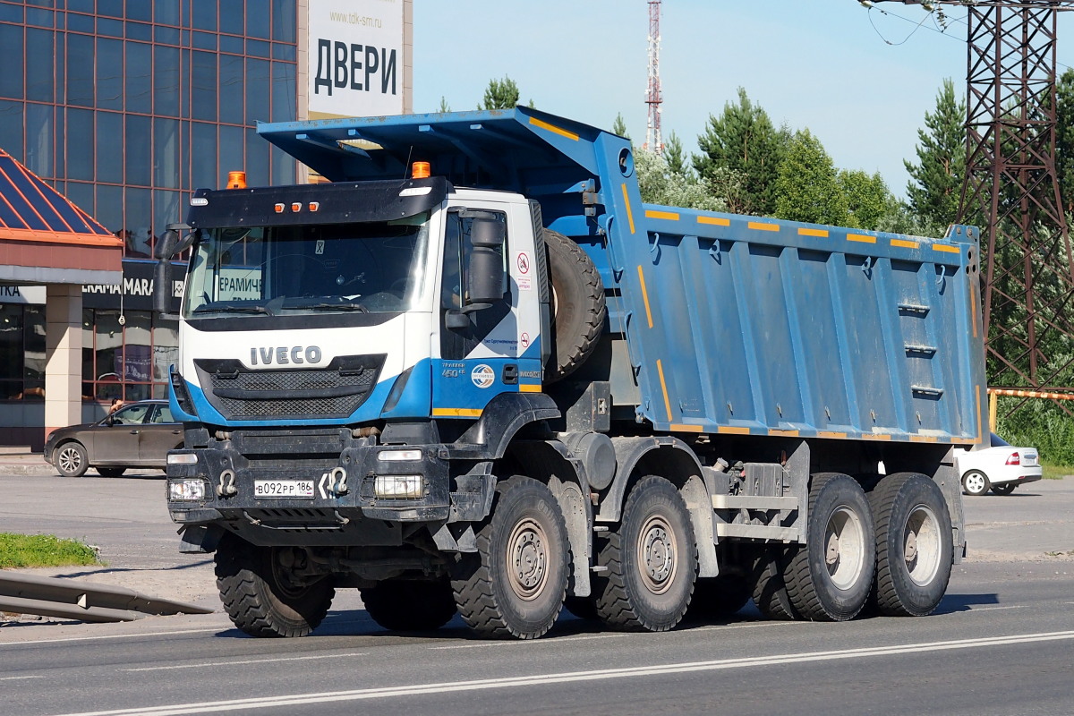 Ханты-Мансийский автоном.округ, № В 092 РР 186 — IVECO-AMT Trakker ('2013)