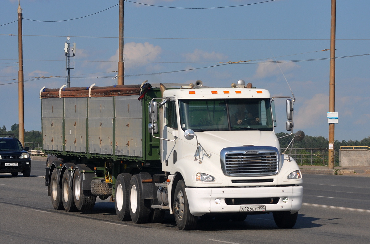 Омская область, № А 125 ЕР 155 — Freightliner Columbia