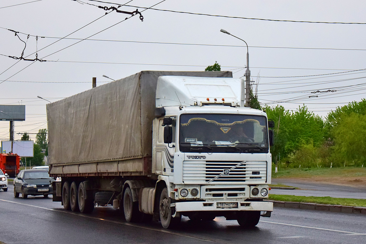 Волгоградская область, № Е 187 МО 134 — Volvo ('1977) F12