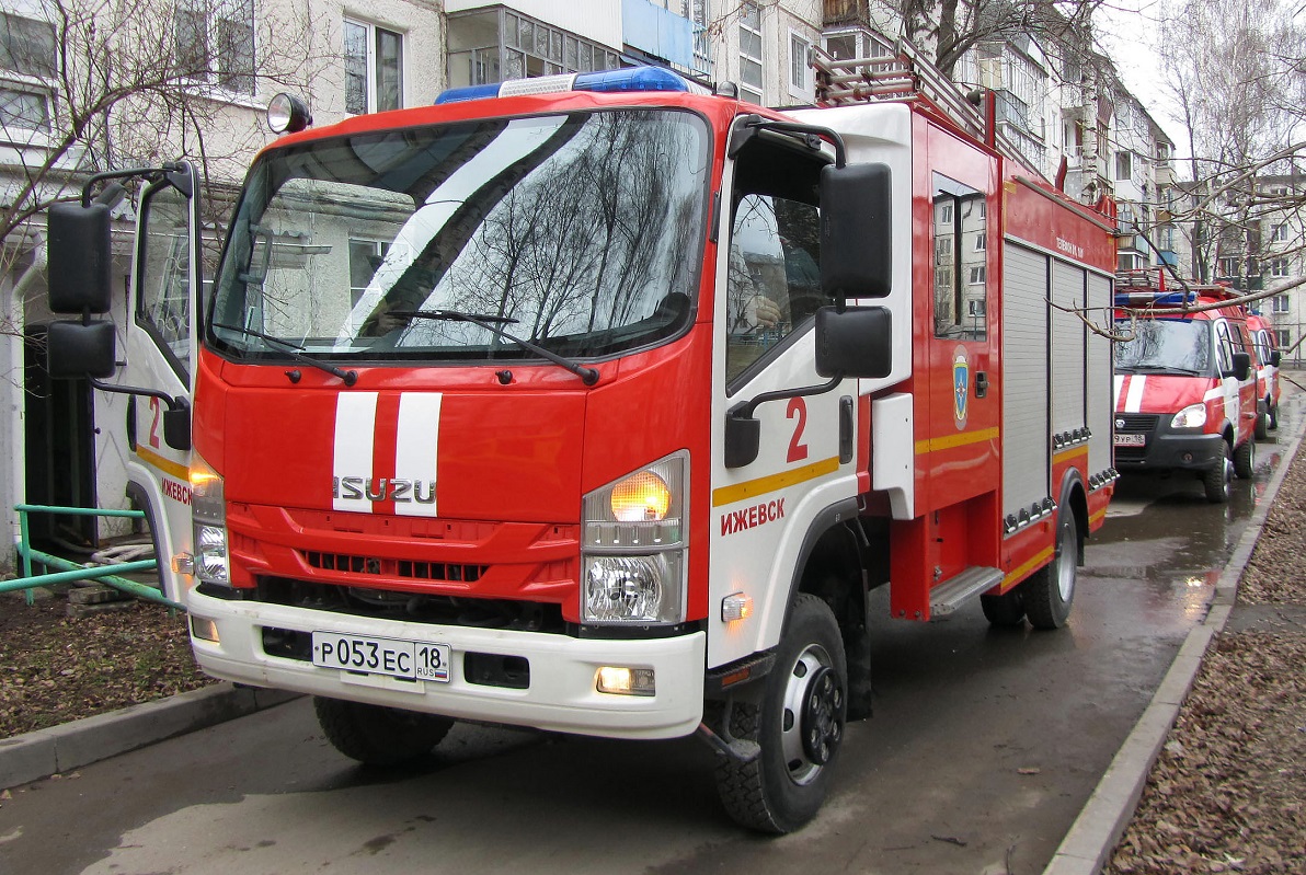 Удмуртия, № Р 053 ЕС 18 — Isuzu NРS75 [Z7X]