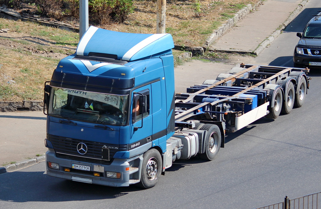 Одесская область, № ВН 2571 СК — Mercedes-Benz Actros ('1997) 1840