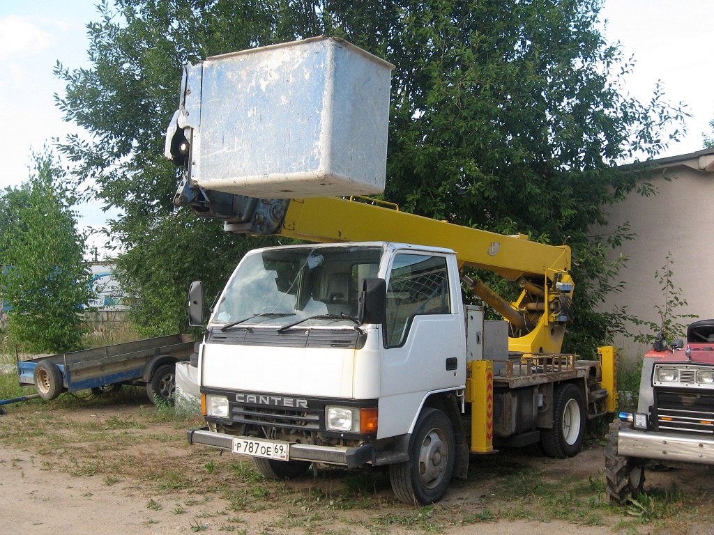 Тверская область, № Р 787 ОЕ 69 — Mitsubishi Fuso Canter