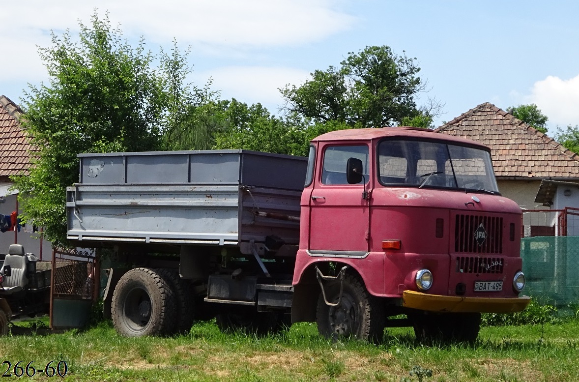 Венгрия, № BAT-495 — IFA W50L/K